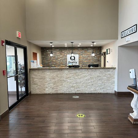 Quality Inn & Suites Pine Bluff Esterno foto