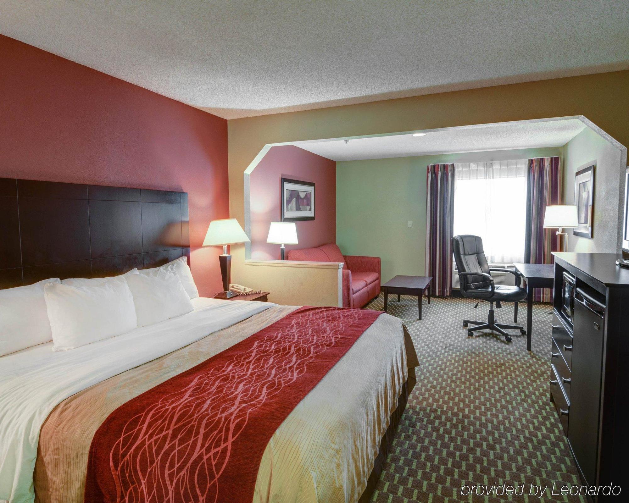 Quality Inn & Suites Pine Bluff Esterno foto